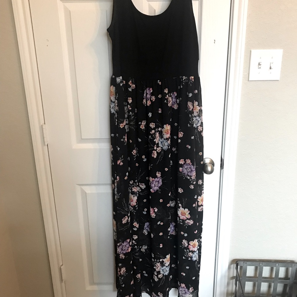 Torrid chiffon floral maxi dress